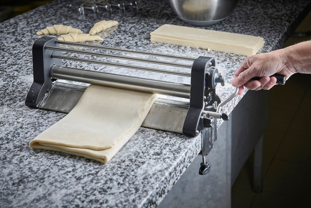 De Buyer taikinamankeli