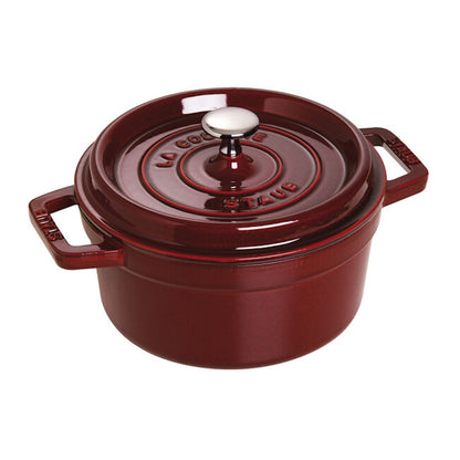 Staub valurautapata, pyöreä 2,6 l, granaatinpunainen