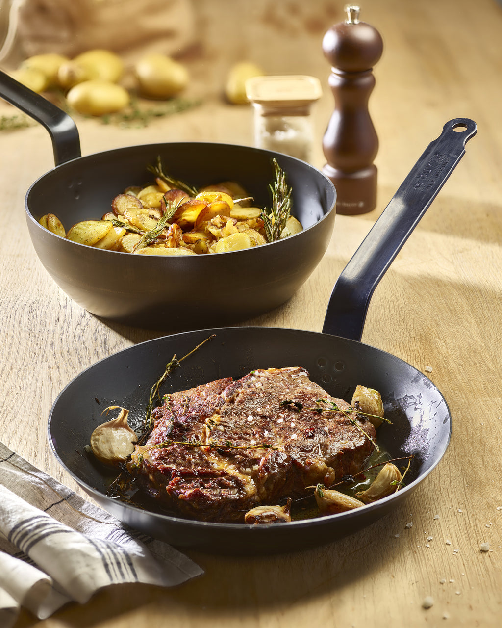 De Buyer Blue Carbon kolstålspanna