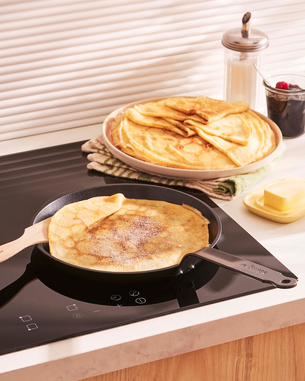 De Buyer Ceranoa keramisk pannkakspanna