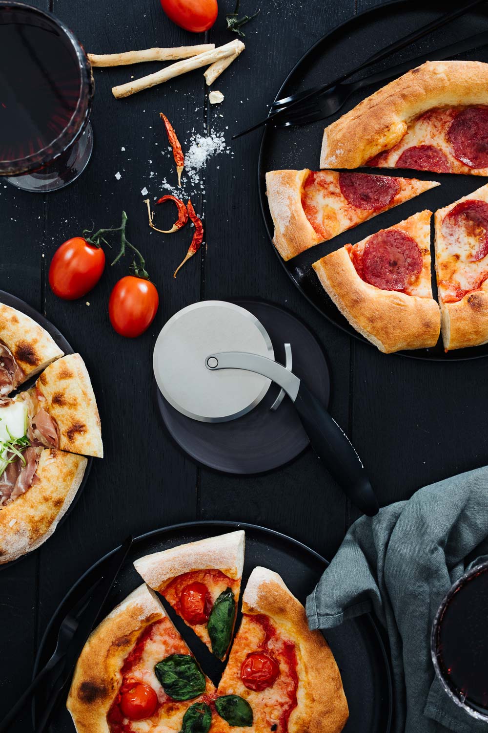 Microplane pizzahjul med degpickare 