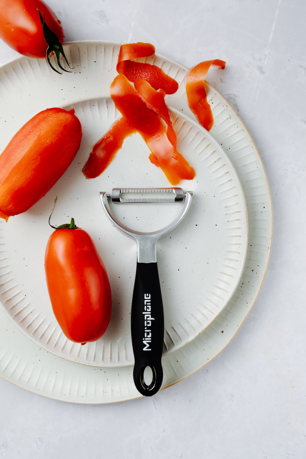 Microplane Professional Y peeler, serrated