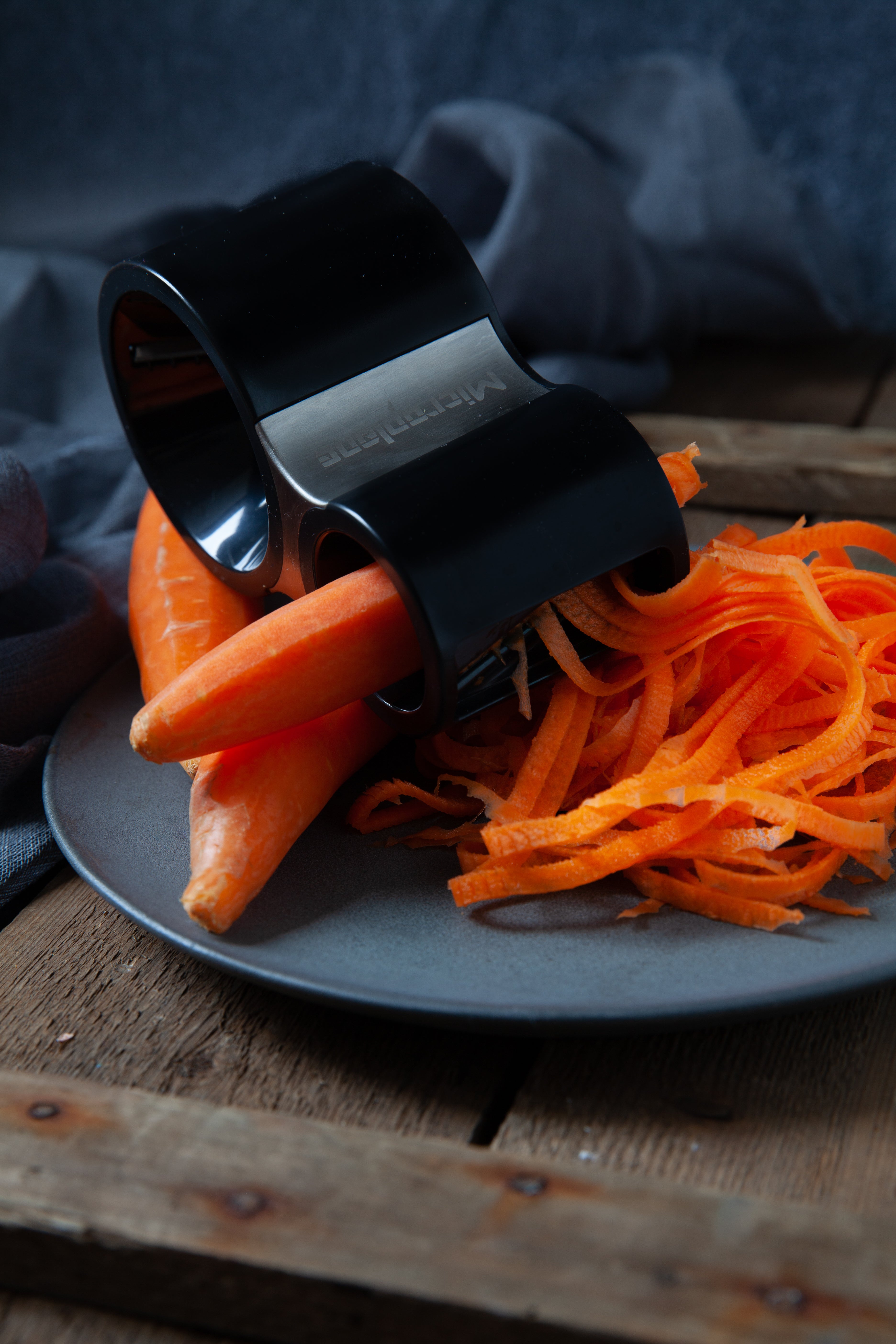 Microplane spiraalileikkuri