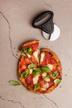 Microplane pizza cutter